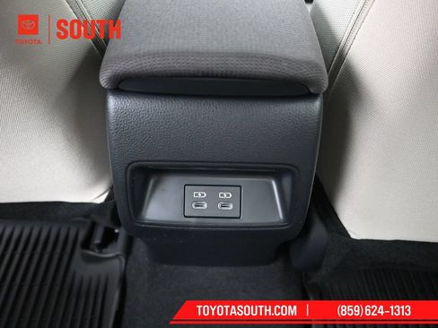 Used 2026 Toyota Corolla LE FWD image 25