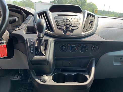 Used 2018 Ford Transit 250 130 Low Roof image 15