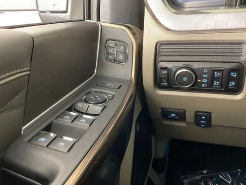 New 2026 Ford F250 Platinum w/ Platinum Plus Package AWD/4WD image 21