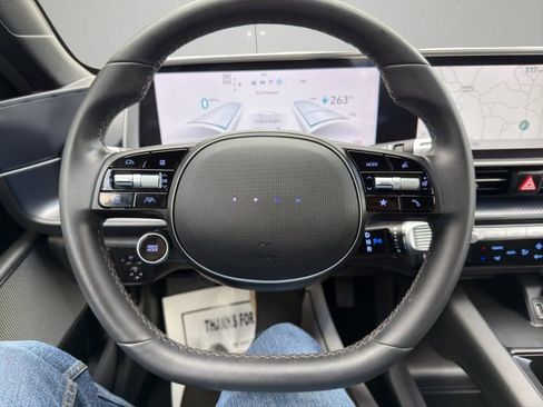 Used 2023 Hyundai Ioniq 6 SE image 14