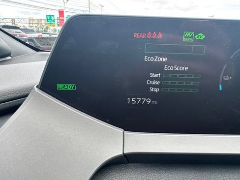 Used 2024 Toyota Prius Prime Premium w/ Advanced Technology Package FWD image 22