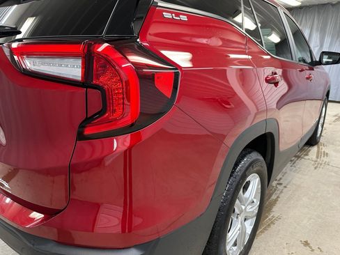 Certified 2023 GMC Terrain SLE w/ Driver Convenience Package image 27