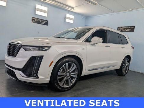 Used 2021 Cadillac XT6 Premium Luxury image 3