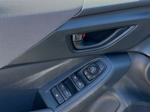 Certified 2025 Subaru Crosstrek 2.0i Premium image 22