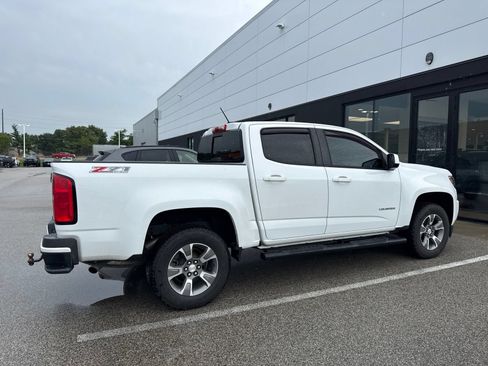 Used 2018 Chevrolet Colorado Z71 AWD/4WD image 3
