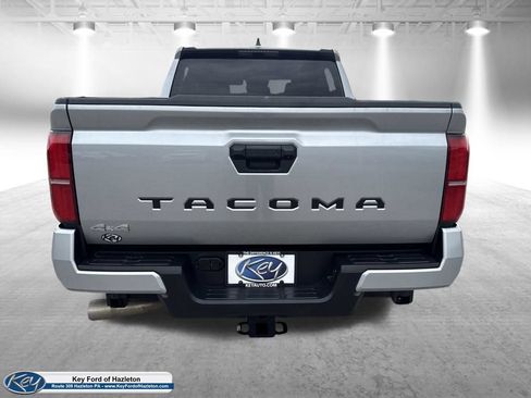 Used 2026 Toyota Tacoma SR5 AWD/4WD image 7