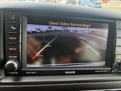 Used 2018 Dodge Grand Caravan SE w/ UConnect Hands-Free Group FWD image 71