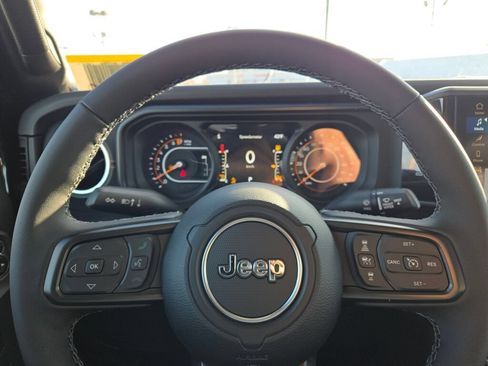 New 2026 Jeep Gladiator Mojave AWD/4WD image 32