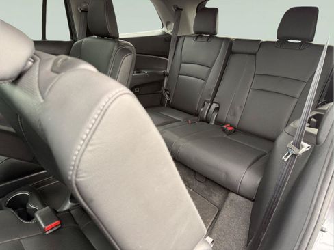 Used 2021 Honda Pilot Elite image 22