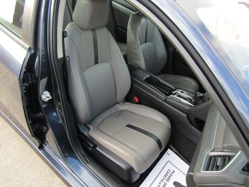 Used 2017 Honda Civic EX-L image 14