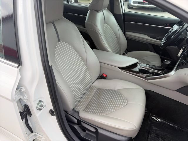Used 2023 Toyota Camry SE FWD image 36