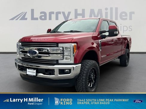 Certified 2018 Ford F350 Lariat w/ Lariat Ultimate Package image 1