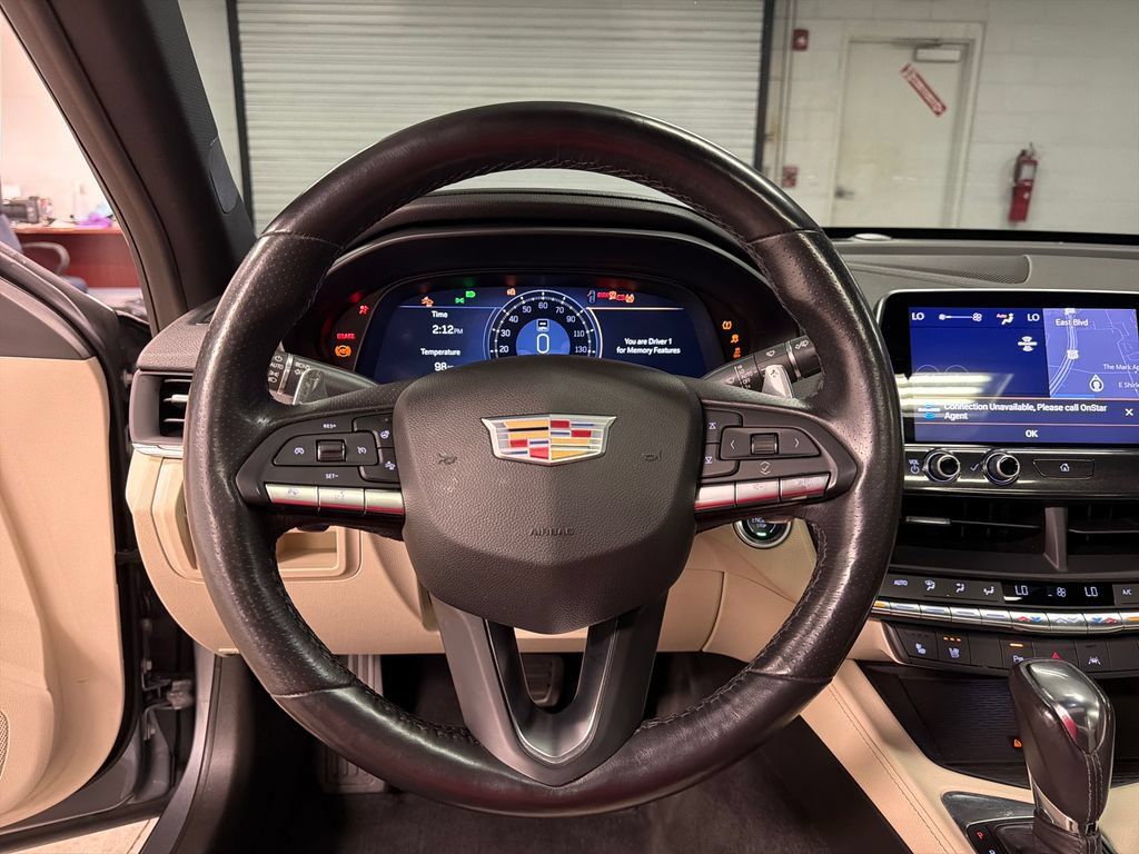 Used 2021 Cadillac CT4 Premium Luxury RWD image 29