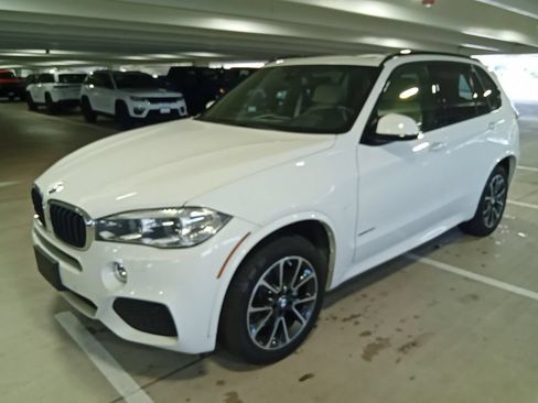 Used 2017 BMW X5 xDrive35i AWD/4WD image 1