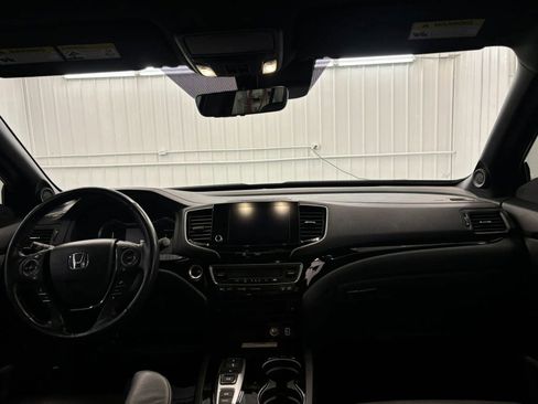 Used 2023 Honda Ridgeline Black Edition image 32