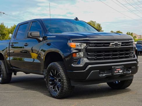 Used 2023 Chevrolet Silverado 1500 Custom RWD image 6