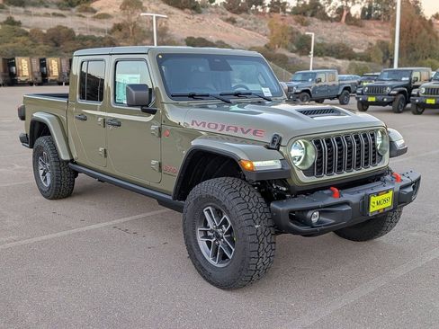 New 2026 Jeep Gladiator Mojave image 3
