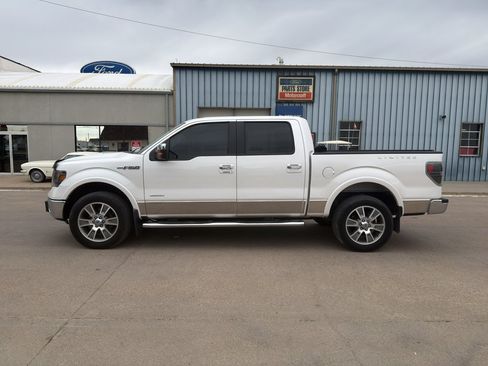 Used 2014 Ford F150 Lariat w/ Equipment Group 501A Mid AWD/4WD image 6