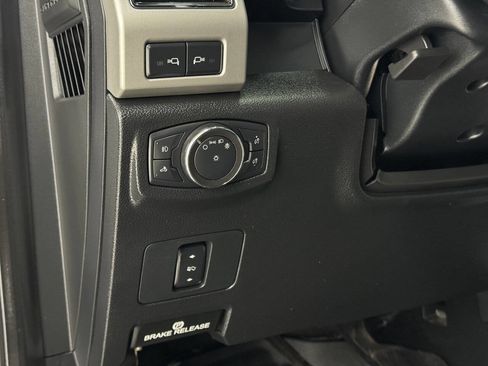 Used 2019 Ford F250 Lariat image 54