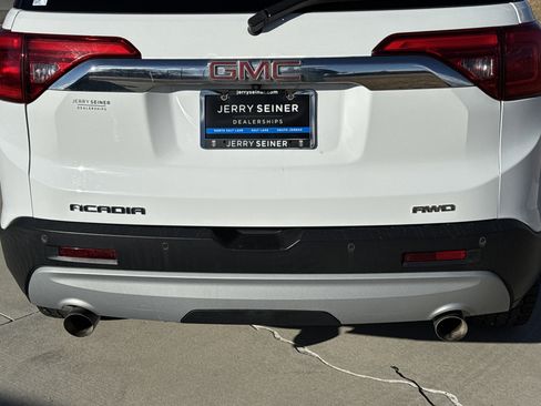 Used 2018 GMC Acadia SLT image 13