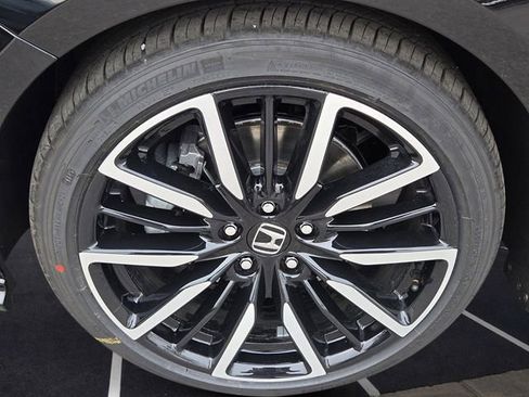 New 2026 Honda Accord Touring image 9