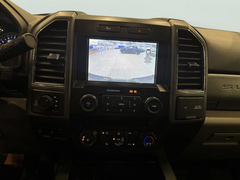 Certified 2021 Ford F350 XLT w/ XLT Value Package image 20