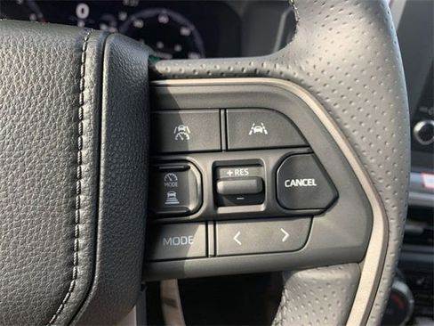 New 2025 Toyota 4Runner TRD Off-Road image 28