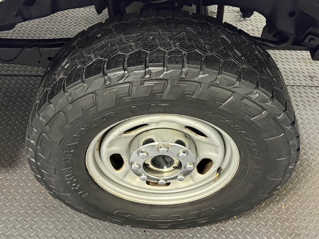 Used 2015 Ford F250 XL w/ XL Appearance Package AWD/4WD image 16