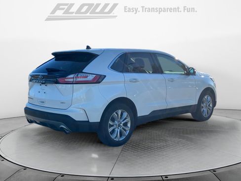 Used 2021 Ford Edge Titanium image 9
