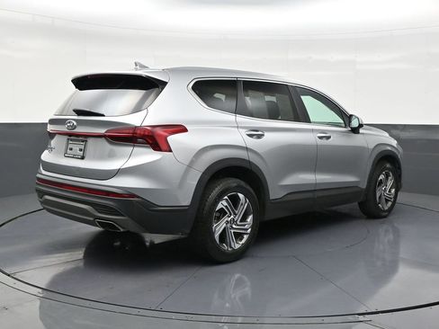 Used 2023 Hyundai Santa Fe SE image 5