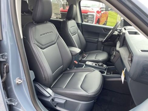 New 2026 Ford Maverick Lariat w/ Black Appearance Package AWD/4WD image 21