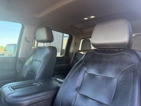 Used 2020 Chevrolet Silverado 2500 LTZ w/ LTZ Plus Package AWD/4WD image 18