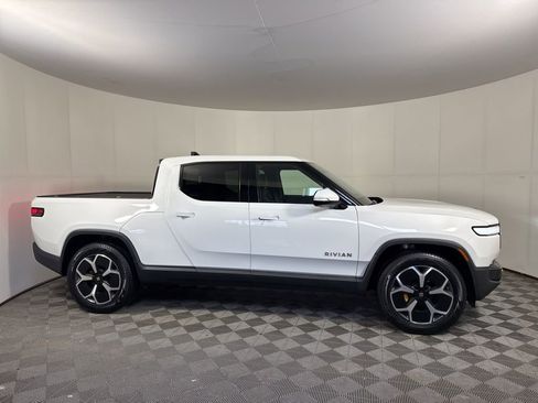 Used 2023 Rivian R1T Adventure image 6