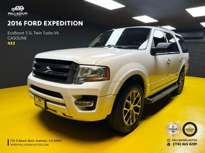 Used 2016 Ford Expedition XLT w/ Equipment Group 202A