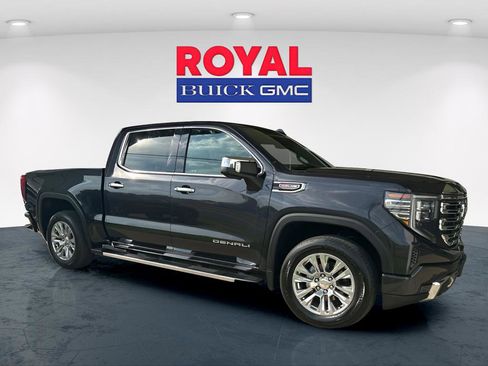 Used 2022 GMC Sierra 1500 Denali image 2