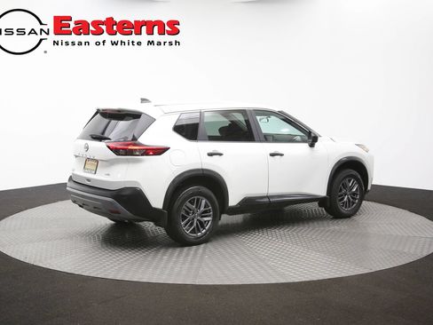 Used 2023 Nissan Rogue S AWD/4WD image 38