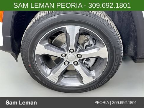 New 2026 Jeep Grand Cherokee L Limited AWD/4WD image 31