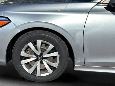 Used 2022 Honda Civic LX image 24