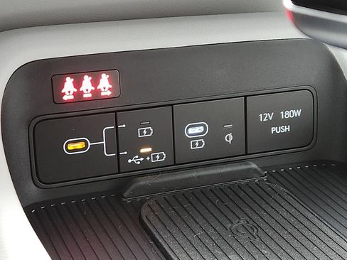New 2026 Hyundai Kona SEL Sport FWD image 19