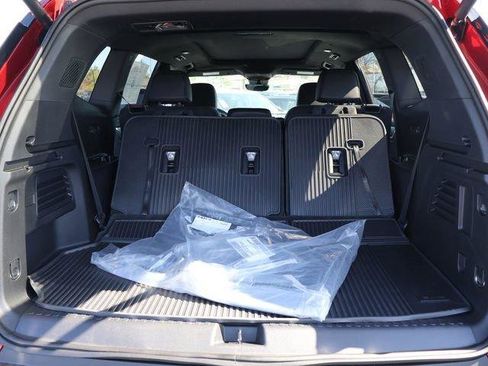 New 2026 GMC Acadia Elevation w/ Elevation Premium Package AWD/4WD image 9