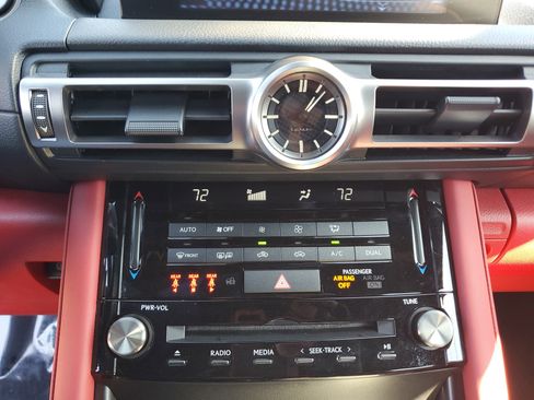 Used 2021 Lexus IS 350 F Sport image 21