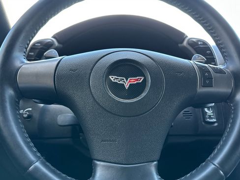 Used 2007 Chevrolet Corvette Coupe w/ Preferred Equipment Group RWD image 31