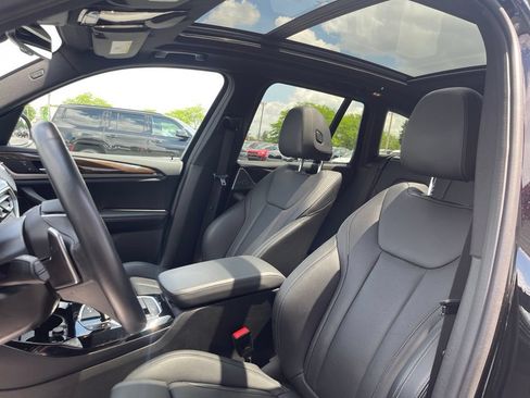 Used 2024 BMW X3 xDrive30i AWD/4WD image 23