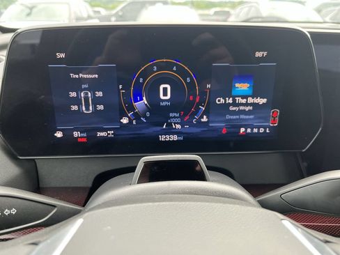Used 2025 Chevrolet Traverse Z71 w/ Enhanced Driving Package AWD/4WD image 15