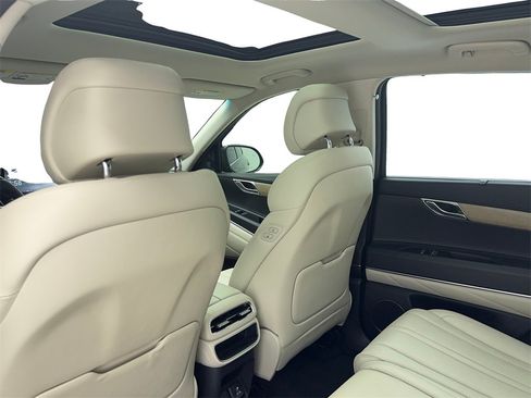 Used 2023 Genesis GV80 3.5T image 42