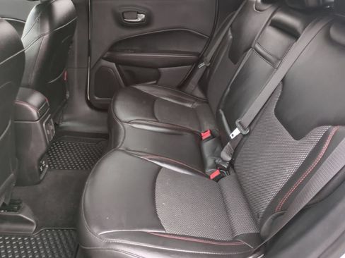 Used 2019 Jeep Compass Trailhawk AWD/4WD image 19