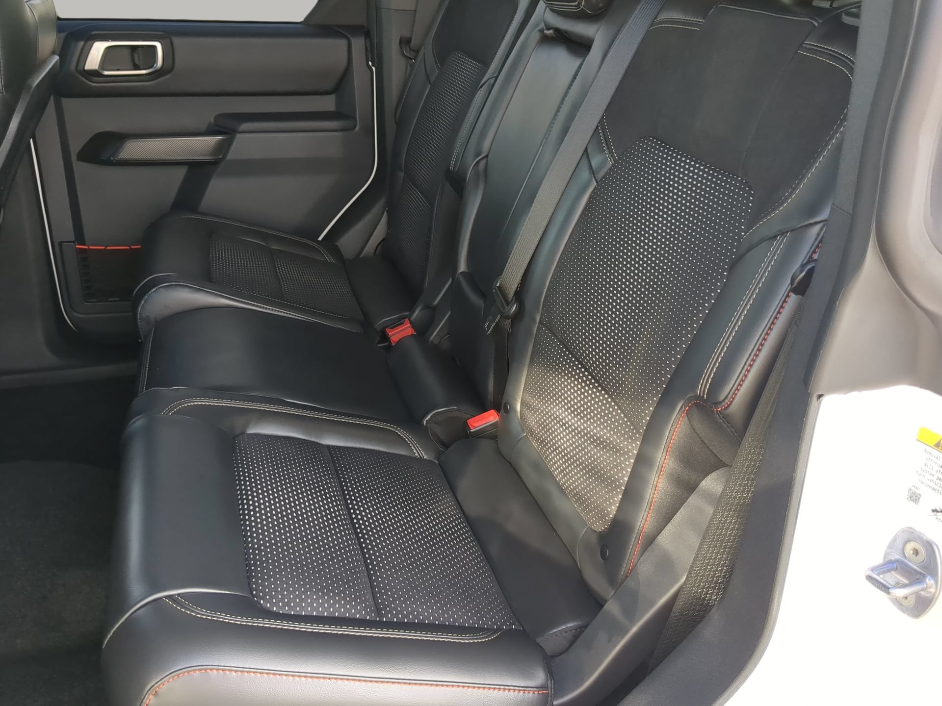 New 2026 Ford Bronco Raptor w/ Interior Carbon Fiber Pack AWD/4WD image 57
