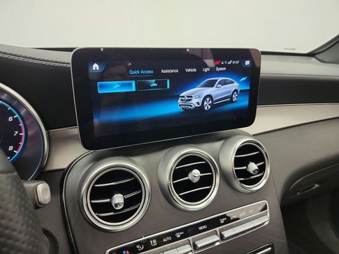Used 2022 Mercedes-Benz GLC 300 4MATIC Coupe image 13