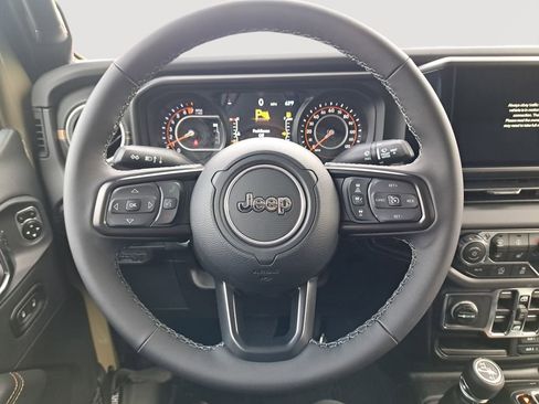 New 2025 Jeep Gladiator Sport w/ Premium Package image 20