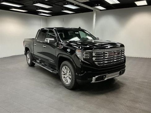 New 2026 GMC Sierra 1500 Denali w/ Technology Package AWD/4WD image 7